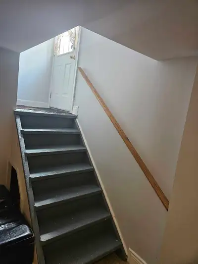 Basement in pickering for rent. Utilities included. Near all essential places, mall highway 401 and...