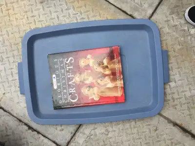 Christmas Crafts Book