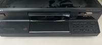 Sony CDP-CE105-5 Disc CD Player. Vintage. Excellent condition.
