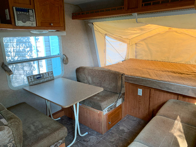 2009 Rockwood Roo hybrid camper in Other in Dartmouth - Image 4