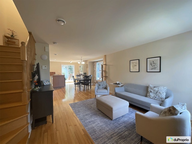 $610,000 - Semidetached for sale (Open house on Oct 4th) — photo 2