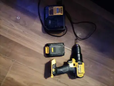 DeWalt 20v drill kit, View more