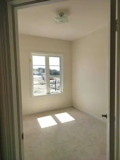 Brand New Luxury 3 Bed / 1 Bath Main Floor for Rent – Pickering Brock Rd & Concession Rd 5 $1,900/mo...