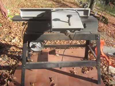 OUTIL DE MENUISERIE, View more