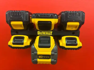DeWalt Battery Wall Mount Holder 4/6 Batteries Optional Packout, View more