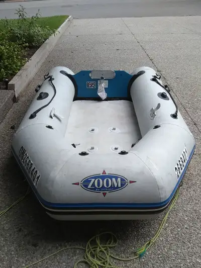 Zoom 260 Aero inflatable dinghy with inflatable keel and high pressure floor. Very light to transpor...