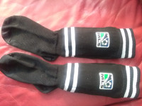 Kids soccer socks with shin pads. Adges 5-8.