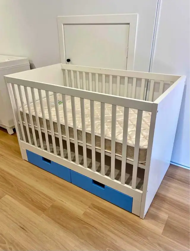 Ikea crib  in Cribs in Markham / York Region - Image 4