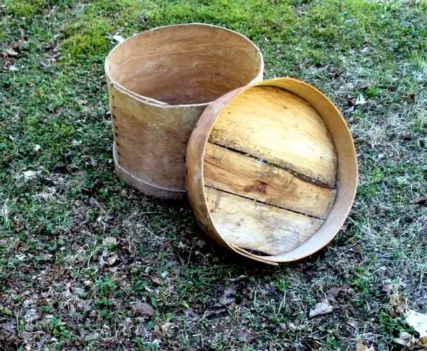 RUSTIC COUNTRY ANTIQUES - MORE in Arts & Collectibles in Moncton - Image 10