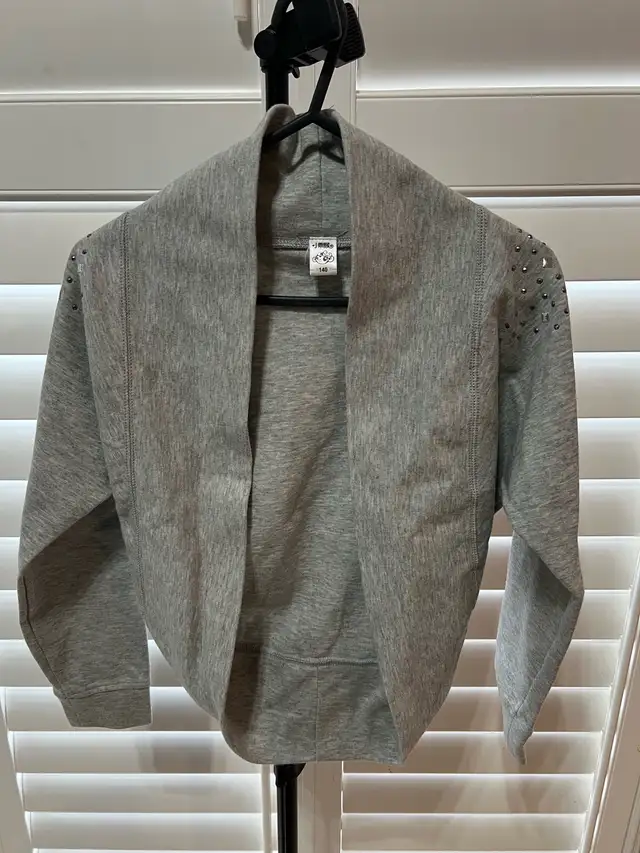LikeNEW Stylish GirlsClothes 10pcs @$1each  in Kids & Youth in Markham / York Region - Image 4