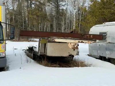 30 ft fifth wheel frame tires hold air mostly cleaned off asking 600 OBO also have bigger frame not...
