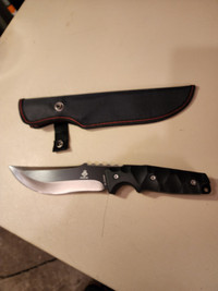 New JinJunLand Well Built and Razor Sharp Tactical Knife, Sheath
