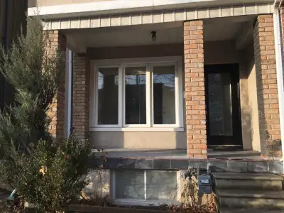• Move-in Date: October 1st, 2025. • 1 spacious bedroom. • Bright and clean unit on the main floor o...