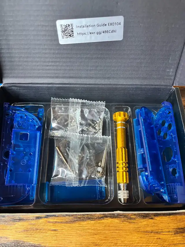 Replacement Blue Transparent shell for Nintendo Switch in Nintendo Switch in Oakville / Halton Region - Image 5