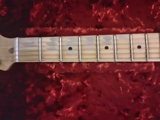 Fender Custom Shop Stratocaster (Trades considered) in Guitars in Moncton - Image 8
