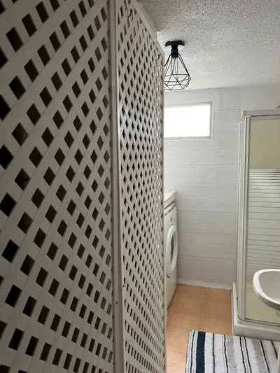 1 bedroom furnished, everything included. $1000/month