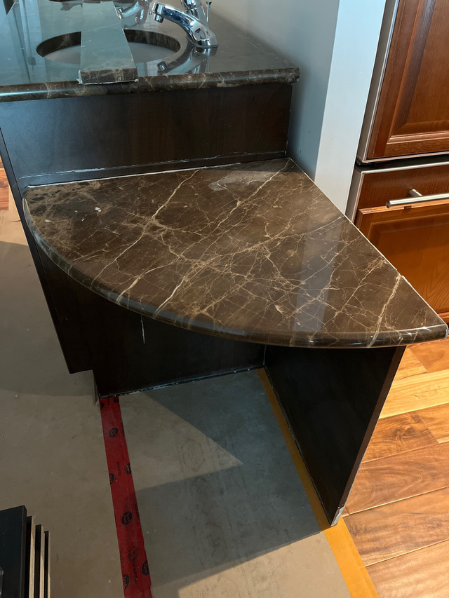 Free vanity and linen Free Stuff Ottawa Kijiji