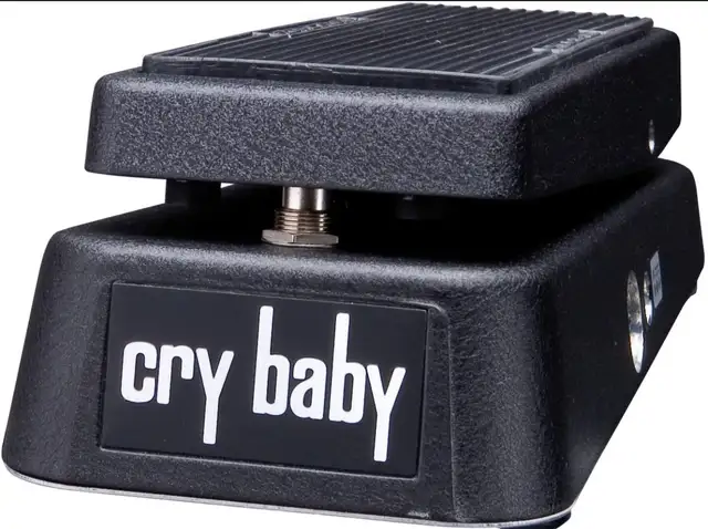 Dunlop Crybaby Wah Pedal in Amps & Pedals in Barrie - Image 2