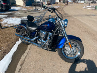 2013 900 VULCAN MOTORCYCLE - VERY GOOD CONDITION