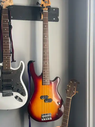 Samick Bass Guitar, View more