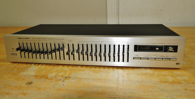 $90 RETRO Realistic 12-Band Equalizer. MINT!, View more