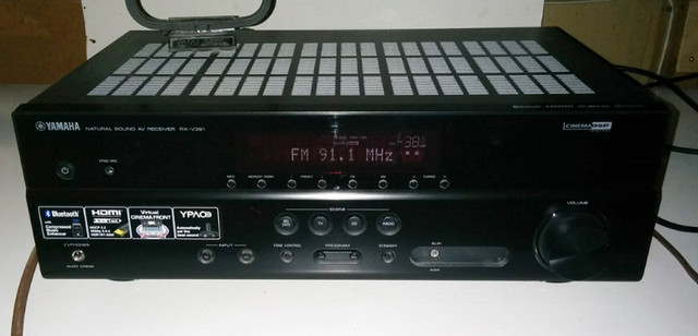 Yamaha RX-V381 AV Receiver includes YPAO Microphone in Stereo Systems & Home Theatre in Hamilton - Image 4