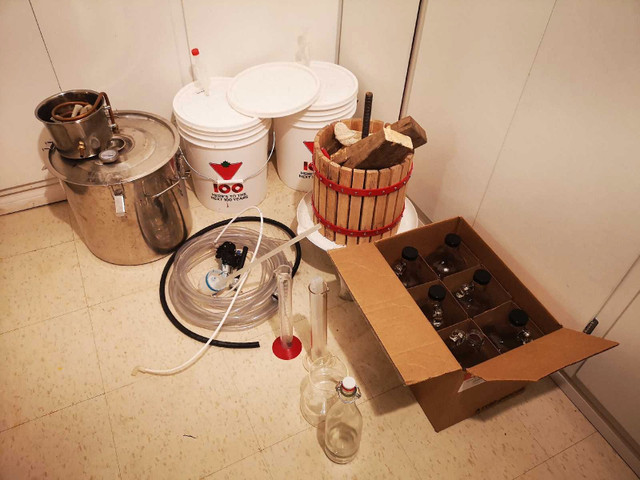 Brewing Equipment in Hobbies & Crafts in Edmonton