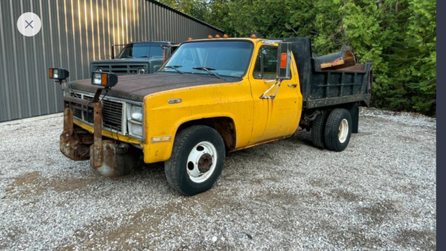 1981 GMC C30 Dump truck in Cars & Trucks in Owen Sound