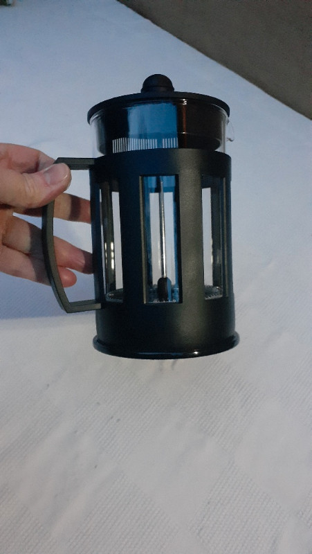 French Press for Coffee - 3 Cups in Coffee Makers in Nelson - Image 2