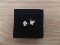 boucles d'oreilles plaqué en argent NEUVE