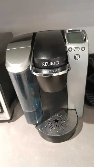 Keurig Platinum Single Serve Brewer K-Cups Coffee Machine, View more