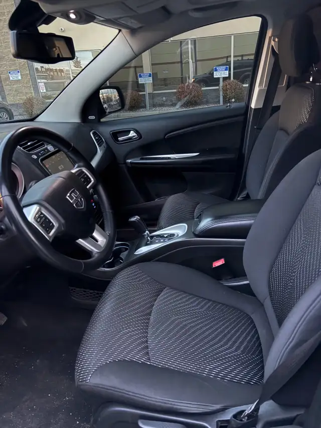  2014 Dodge Journey SXT588728002057359365