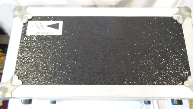 2 Shock-mounted 4 Space Racks in Pro Audio & Recording Equipment in Kawartha Lakes - Image 4
