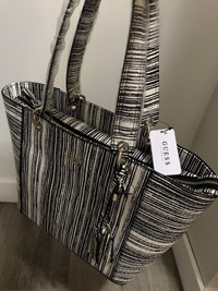 New Guess Purse - With Tags
