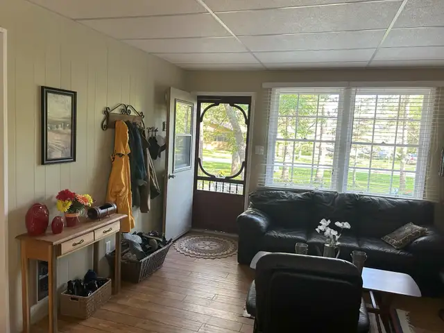 Charming cottage near great beach in Ponemah in Manitoba in Canada - Image 7