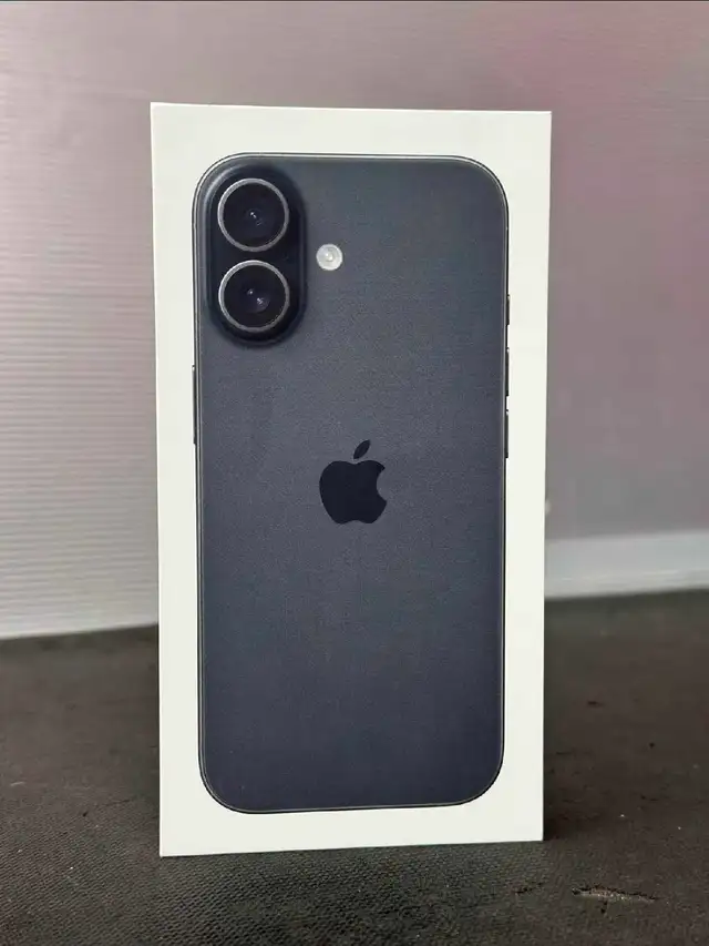 iPhone 17 256GB Black – BRAND NEW SEALED • 1‑Year Apple Warrant in Cell Phones in City of Toronto - Image 3