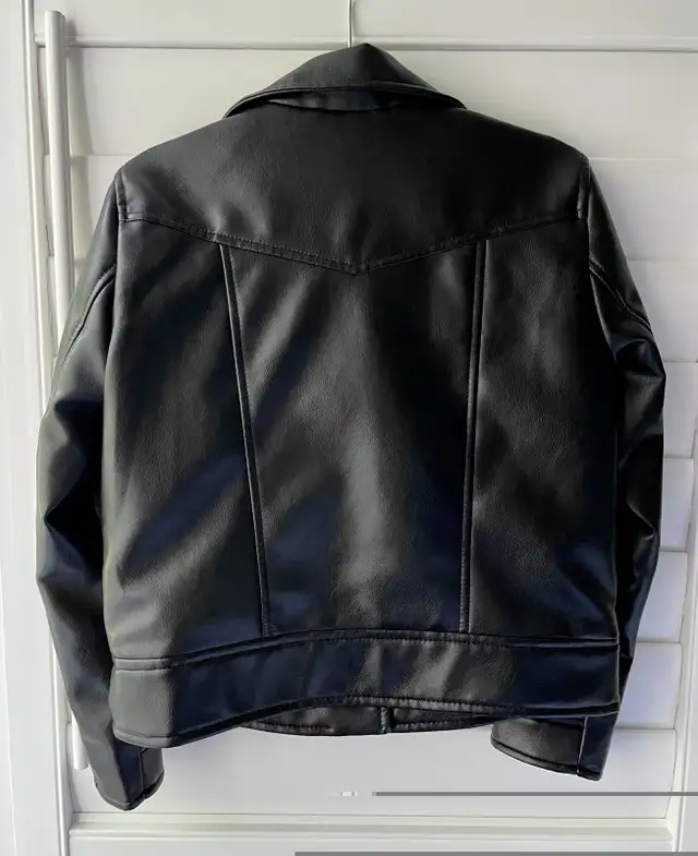 Zara Girls Faux Leather Biker Jacket (Size 8) in Kids & Youth in City of Toronto - Image 7