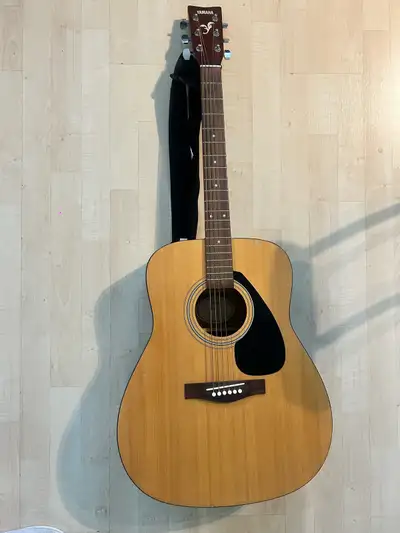 Yamaha F310 Acoustic Guitar , View more