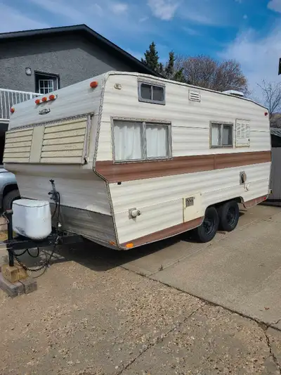 1978 Kustom Koach 18.5ft travel trailer. Inside has been renovated. New electric fridge, water lines...