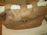 MICROSUEDE DOG CARRIER