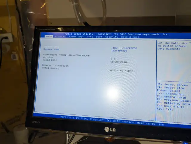 Supermicro X9DRi-LN4F+ 2 x E5-2630Lv2 (12cores/24t) 64GB RAM62863730390401122