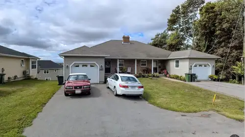 North River Road Duplex for rent. Large deck with privacy wall, overlooking the North River. 2 Bedro...