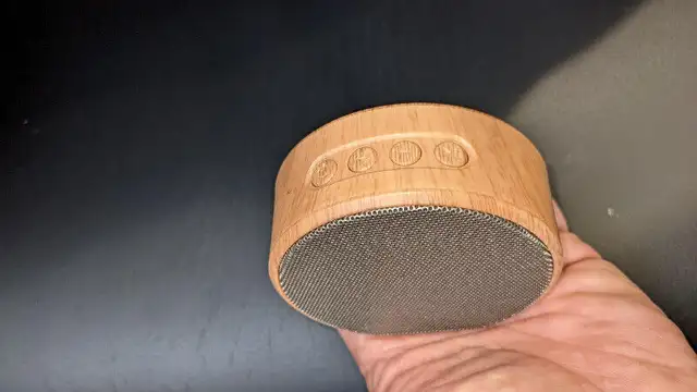Bluetooth speaker - great sound607296113491978244