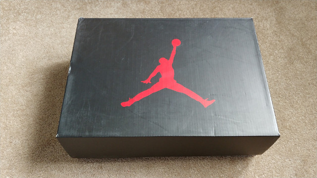 Nike Air - Jordan 6 - Black Infrared (1st NBA championship win) in Men's Shoes in Ottawa - Image 3