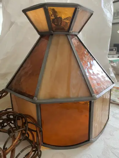 Hanging plug in Stainglass light, View more