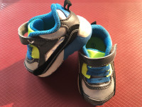 Baby boy runners size 2