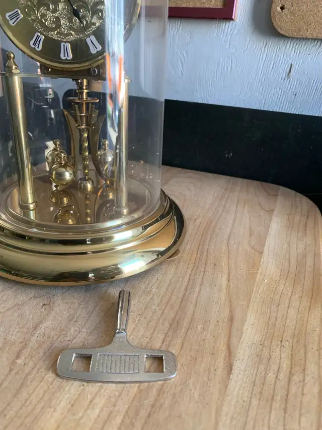 Seth Thomas Mantel Brass Clock567438996743147522
