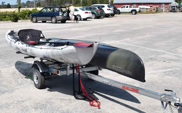 remorque a kayak malone sport ecolight neuf dans Remorques utilitaires  à Ville de Montréal - Image 3