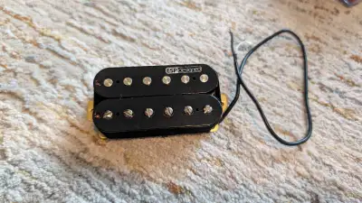 Bridge pickup taken from a LTD H-200. Sold the guitar with the replacement pickup and have no use fo...