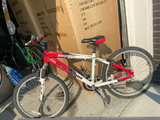 Nakamura Shockteam Shimano 21 speed bike in Road in Calgary - Image 3